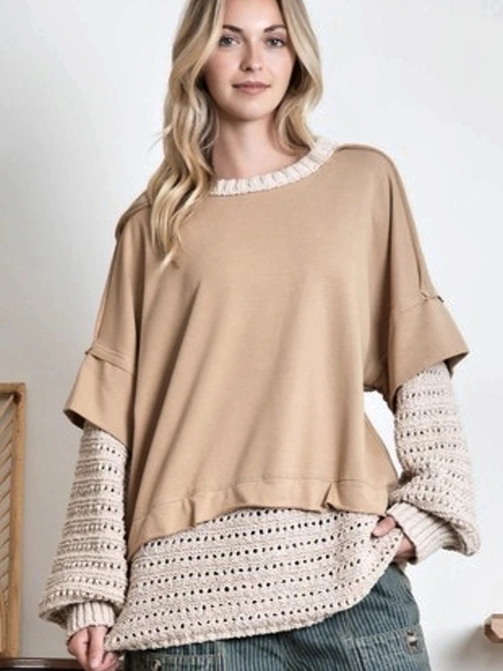 BlueVelvet NWT Mocha Contrast Layered Open Knit Oversized Top Size Medium